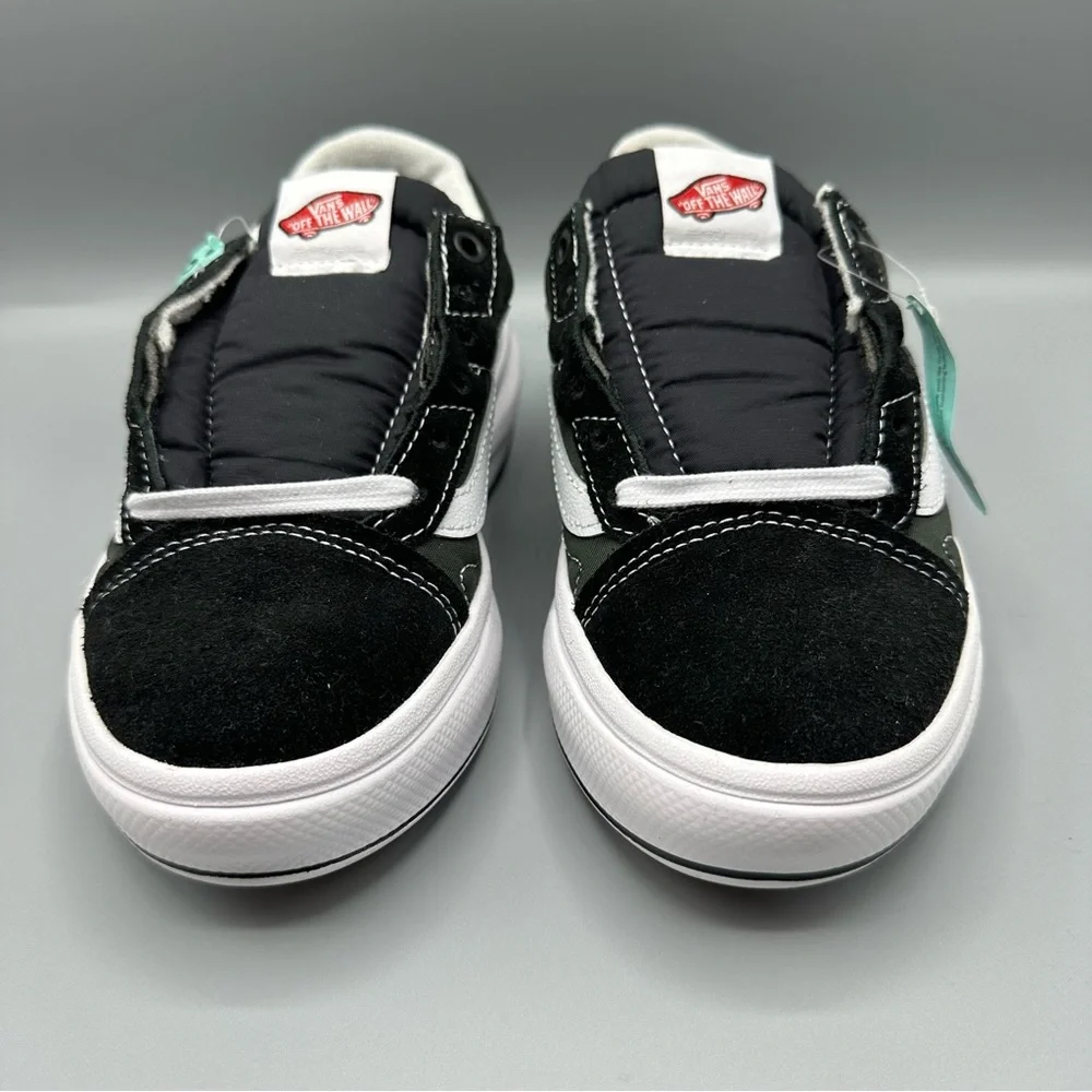 Vans Old Skool Overt Platform Skate Sneakers Women’s Size 6.5 Black White